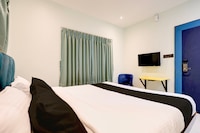 Hotel O SKY PLEX GUEST HOUSE