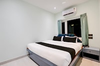 Hotel O SKY PLEX GUEST HOUSE