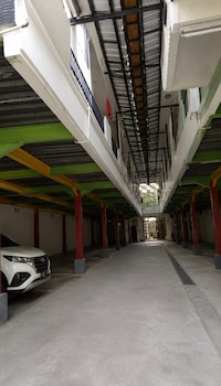 Hotel O near TMII formerly Wisma Damai