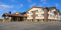 Fairbridge Inn And Suites
