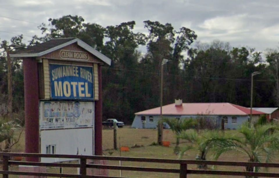 OYO Sunwannee River Motel, Fanning Springs FL, Fanning Springs FL	