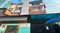 Collection O near Taman Semanggi formerly Mulia Residence