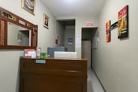 Collection O near Taman Semanggi formerly Mulia Residence