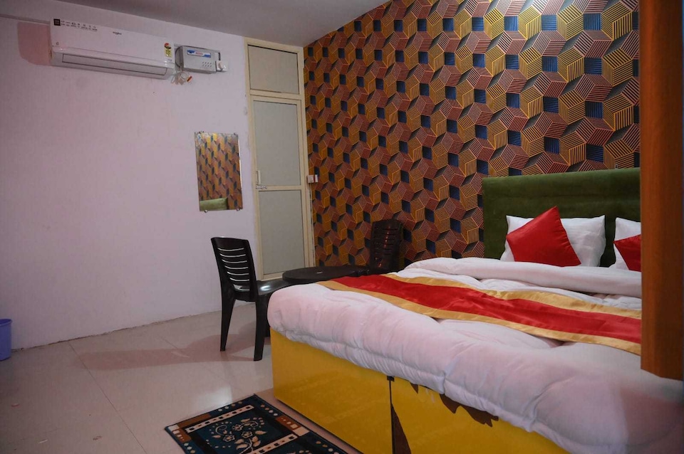 Hotel O All in One, Pilibhit Bypass Road, Bareilly