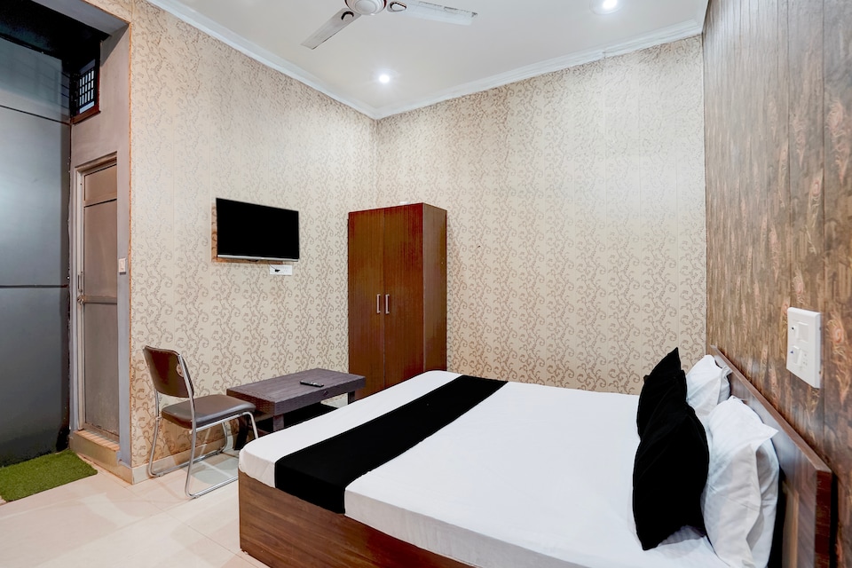 Hotel O PAKWAN HOTELS, Golghar, Gorakhpur