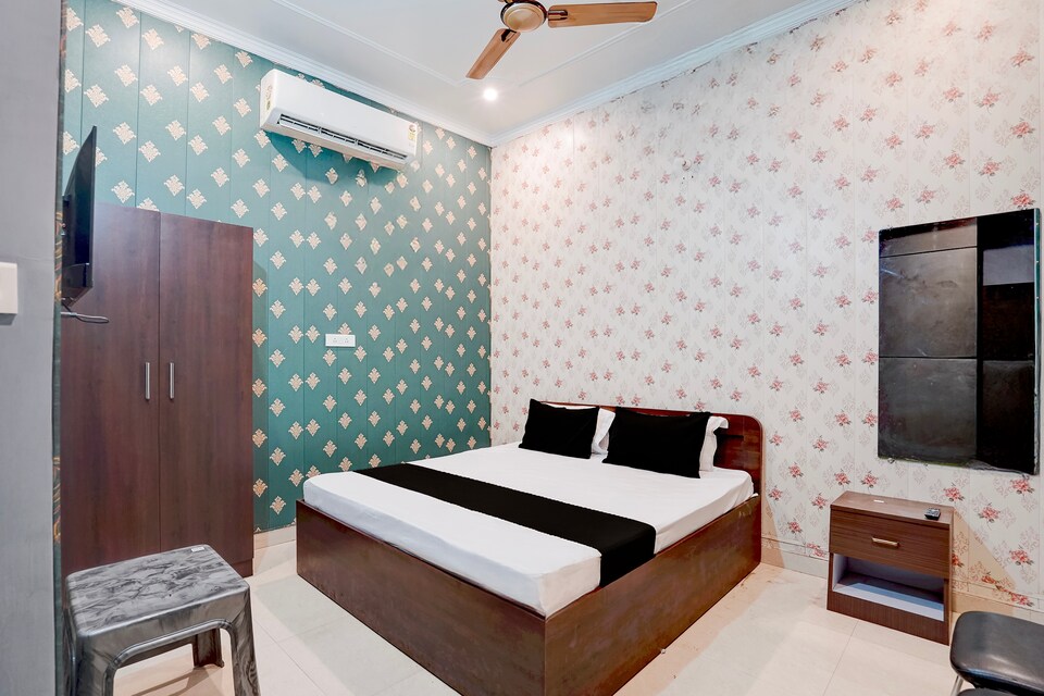 Hotel O PAKWAN HOTELS, Golghar, Gorakhpur