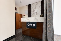 OYO 846487 Hotel Royal Galaxy Inn