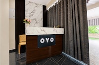 OYO 846487 Hotel Royal Galaxy Inn