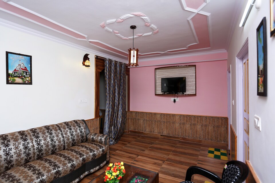 OYO Home 15255 Valley View 2BHK, Mashobra-Naldera, Shimla