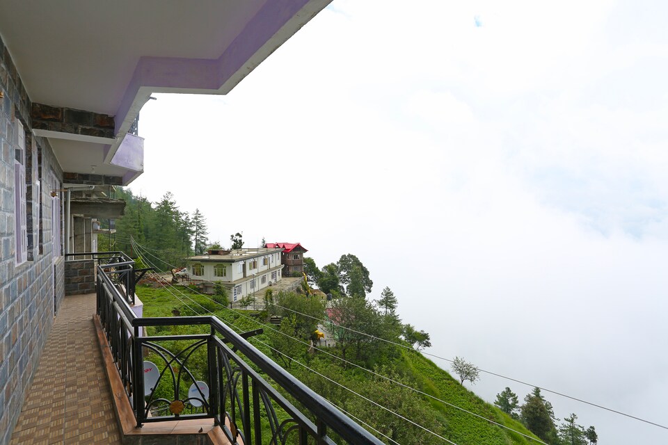 OYO Home 15255 Valley View 2BHK, Mashobra-Naldera, Shimla