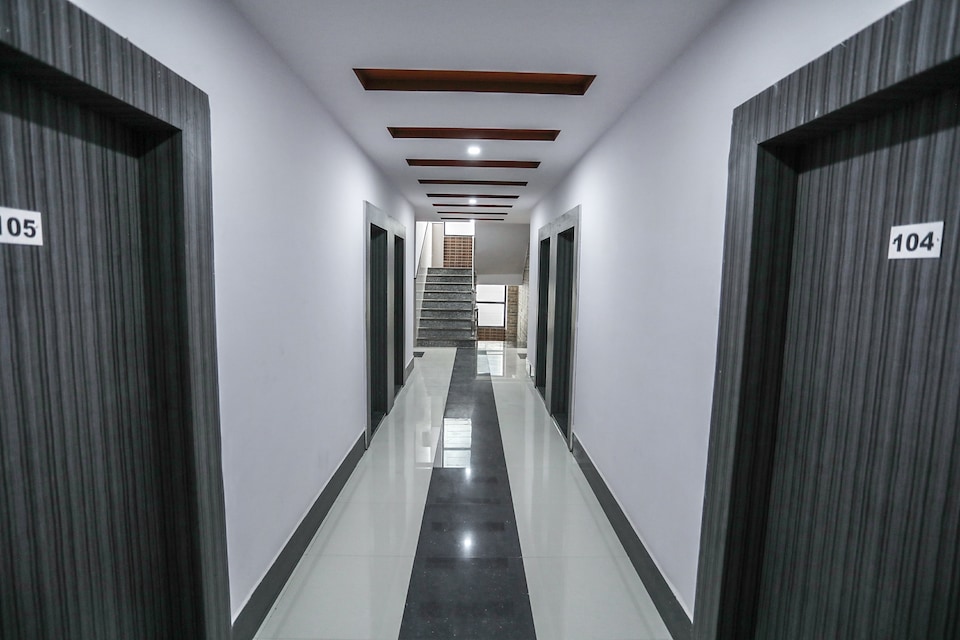 Super Hotel O Smart City, Hamidia Road Bhopal, भोपाल