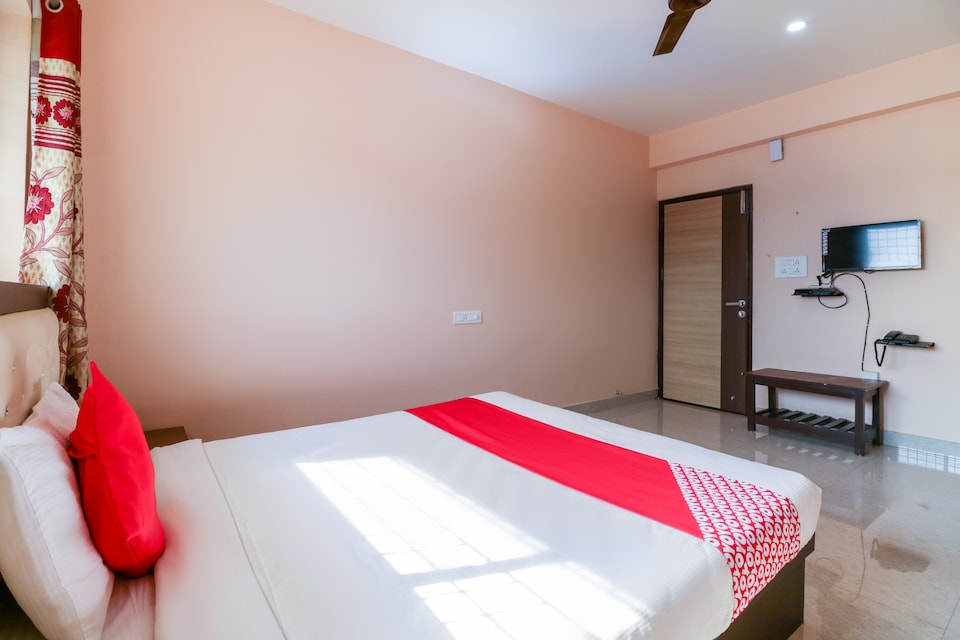 OYO 15269 Surya Inn, Airport Road Bangalore-II, Bangalore