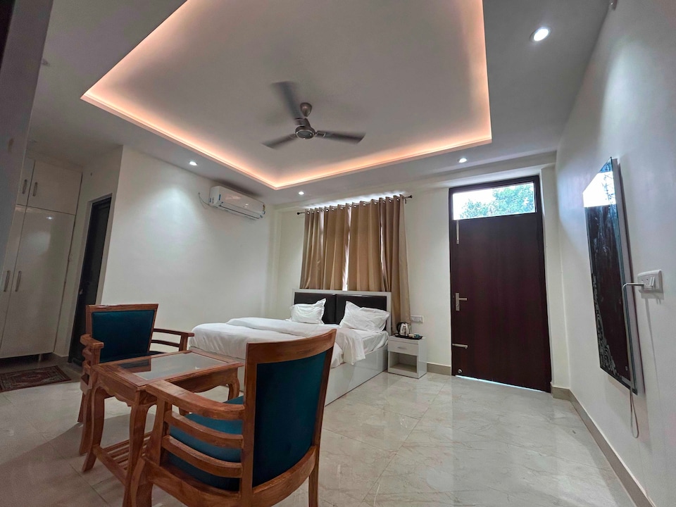Townhouse Hotel SRV inn, Vikas Nagar Lucknow, Lucknow