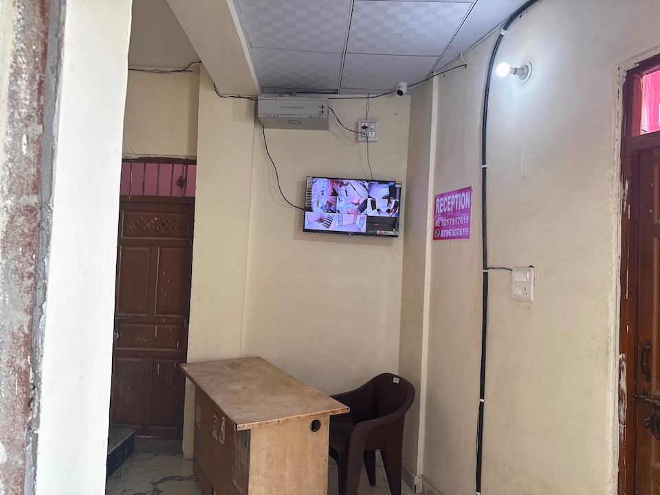 Hotel O Sushant .in , Greater Noida, Noida