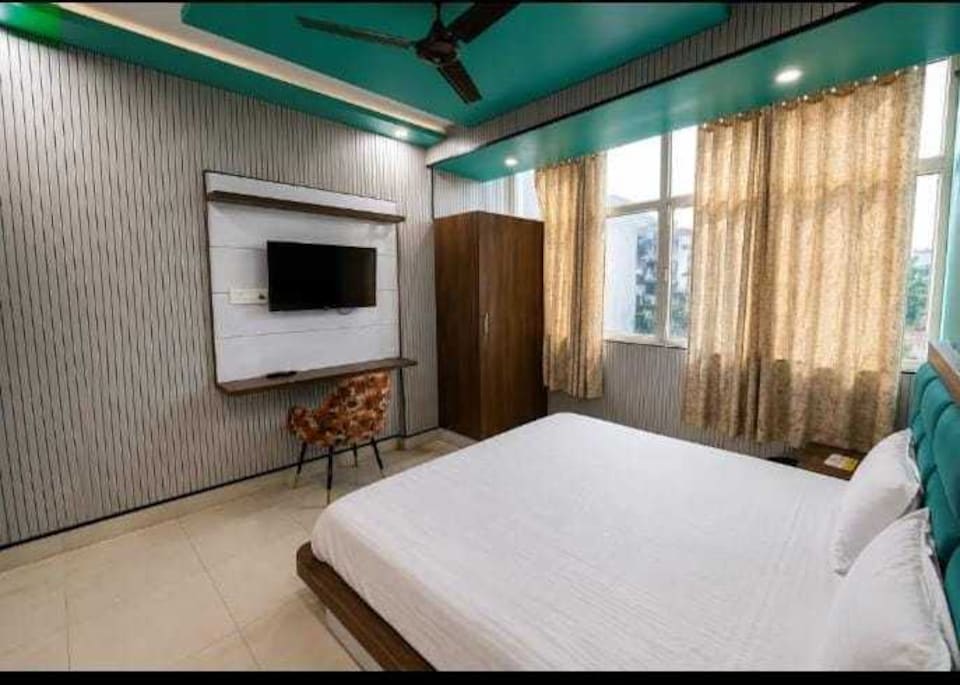 HOTEL O  ANNU RESIDENCY, Aligarh, Aligarh