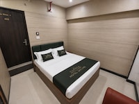 Hotel O Skyline