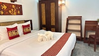 Sunday Rainforest Chiangmai Hotel 