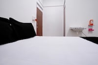 Hotel O Awadh Hotel And Fastfood