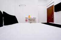 Hotel O Awadh Hotel And Fastfood