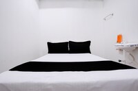 Hotel O Awadh Hotel And Fastfood