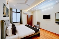Hotel O AKS Grand