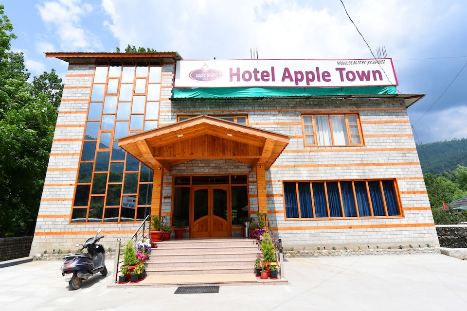 OYO 15348 Apple Town, NH 21 Manali, Manali