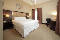 The Victoria Hotel, Bradford by Sunday