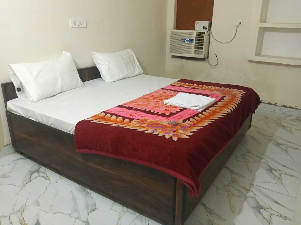 Hotel O DEV INN, Lashkar, Gwalior