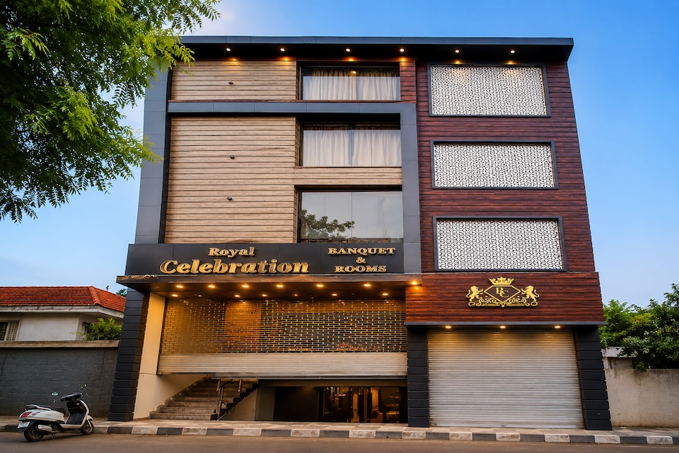 Hotel O Royal Celebration, Vikas Nagar Lucknow, Lucknow