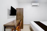 Collection O near Mall Ciputra formerly Lucky Stay