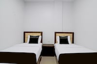 Collection O near Mall Ciputra formerly Lucky Stay
