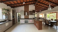 OYO Gratitud Home