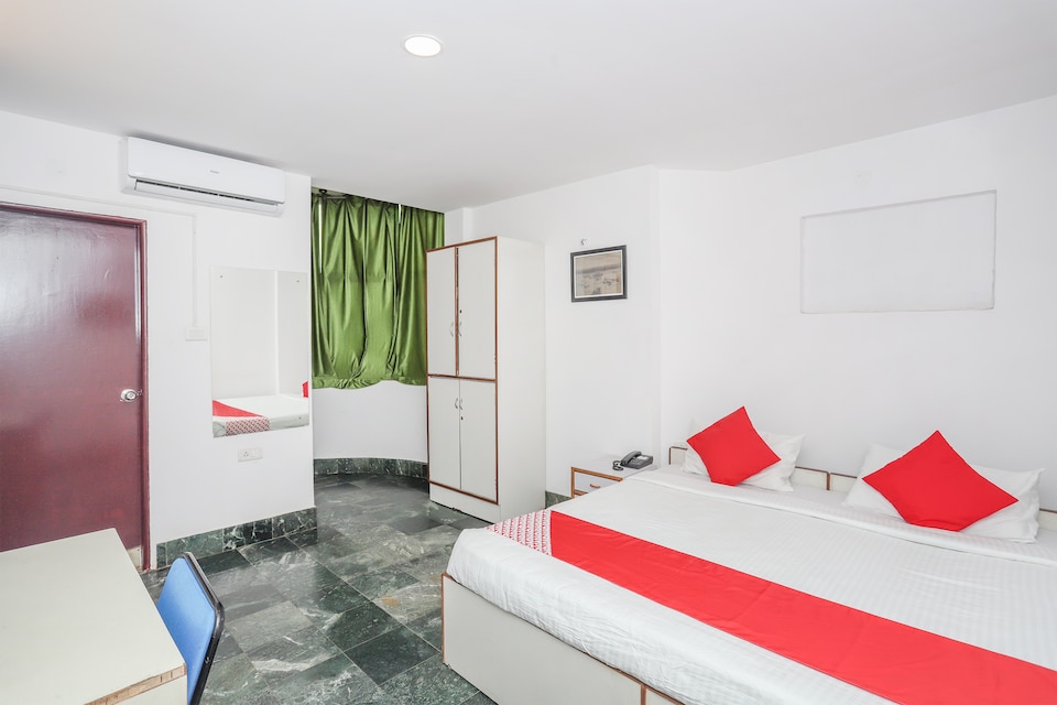 Hotel O Townhall, Shantinagar Bangalore, Bangalore