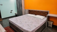 Shalimar Guest House 