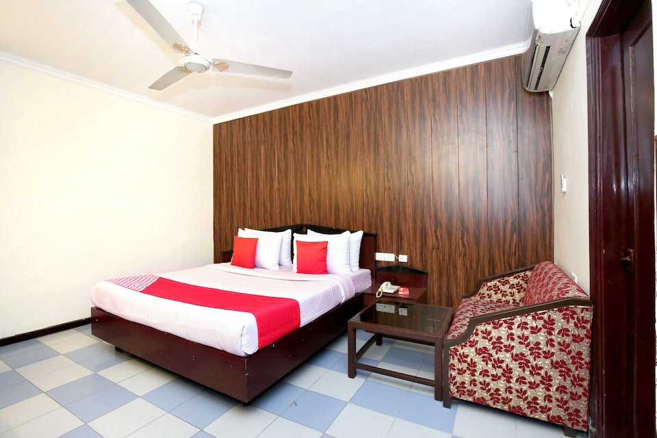 OYO 2690 Hotel Oscar Regency, Panchkula, Panchkula