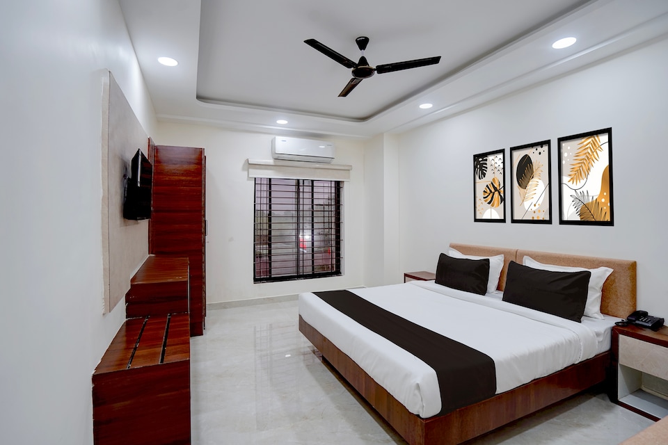 Hotel O Tirupati Marriage Garden, Hamidia Road Bhopal, Bhopal