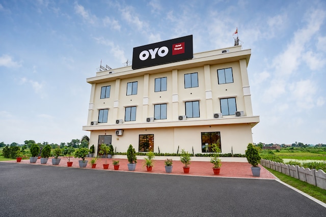Hotel O Tirupati Marriage Garden