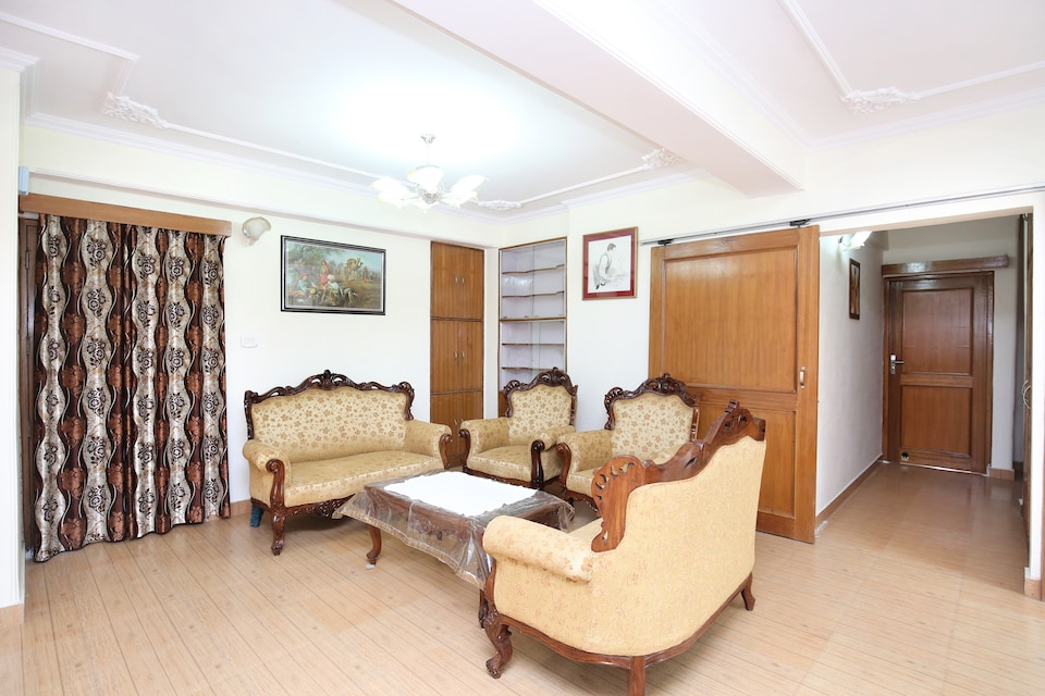 OYO Home 15381 Luxurious 3BHK, New Shimla, Shimla