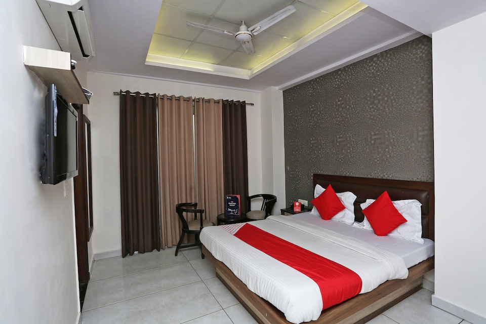 OYO Hotel Shant Mai, Rohtak, रोहतक