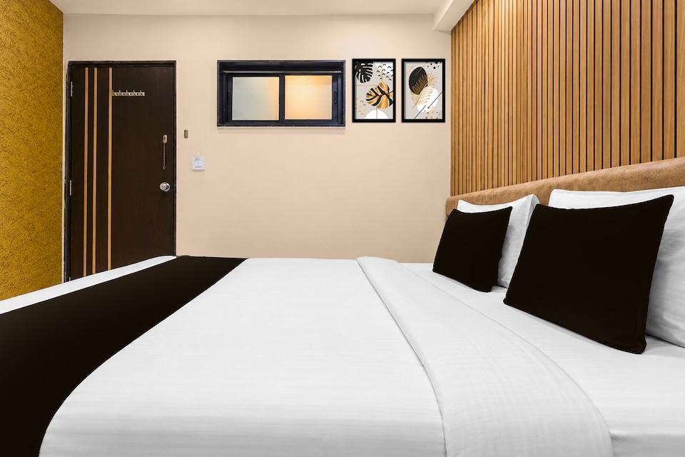 Hotel O Hanspura Bus Terminal Formerly Dream, Ahmedabad Airport, Ahmedabad
