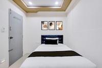 Hotel O C3 