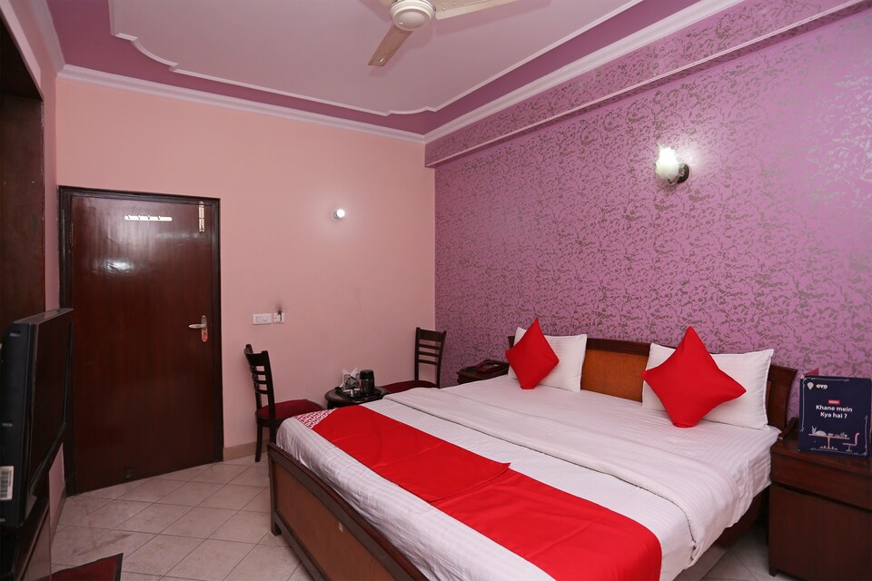 OYO 15398 Hotel The New Avenue, Aligarh, Aligarh
