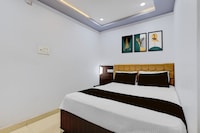 Hotel O V Star 