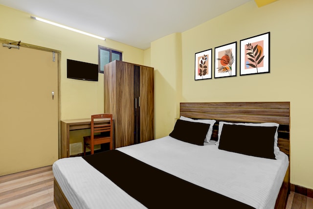 HOTEL O SHREE ROXY PLAZA