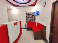 HOTEL O SHREE ROXY PLAZA