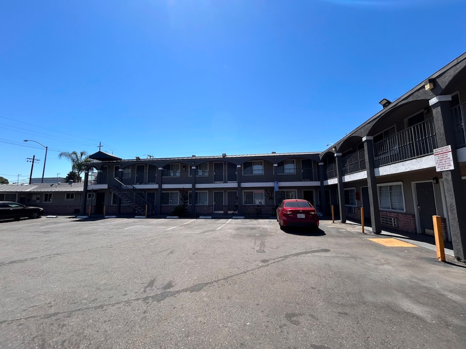 Executive Lodge Inn Stockton CA, Stockton, CA, Stockton, CA