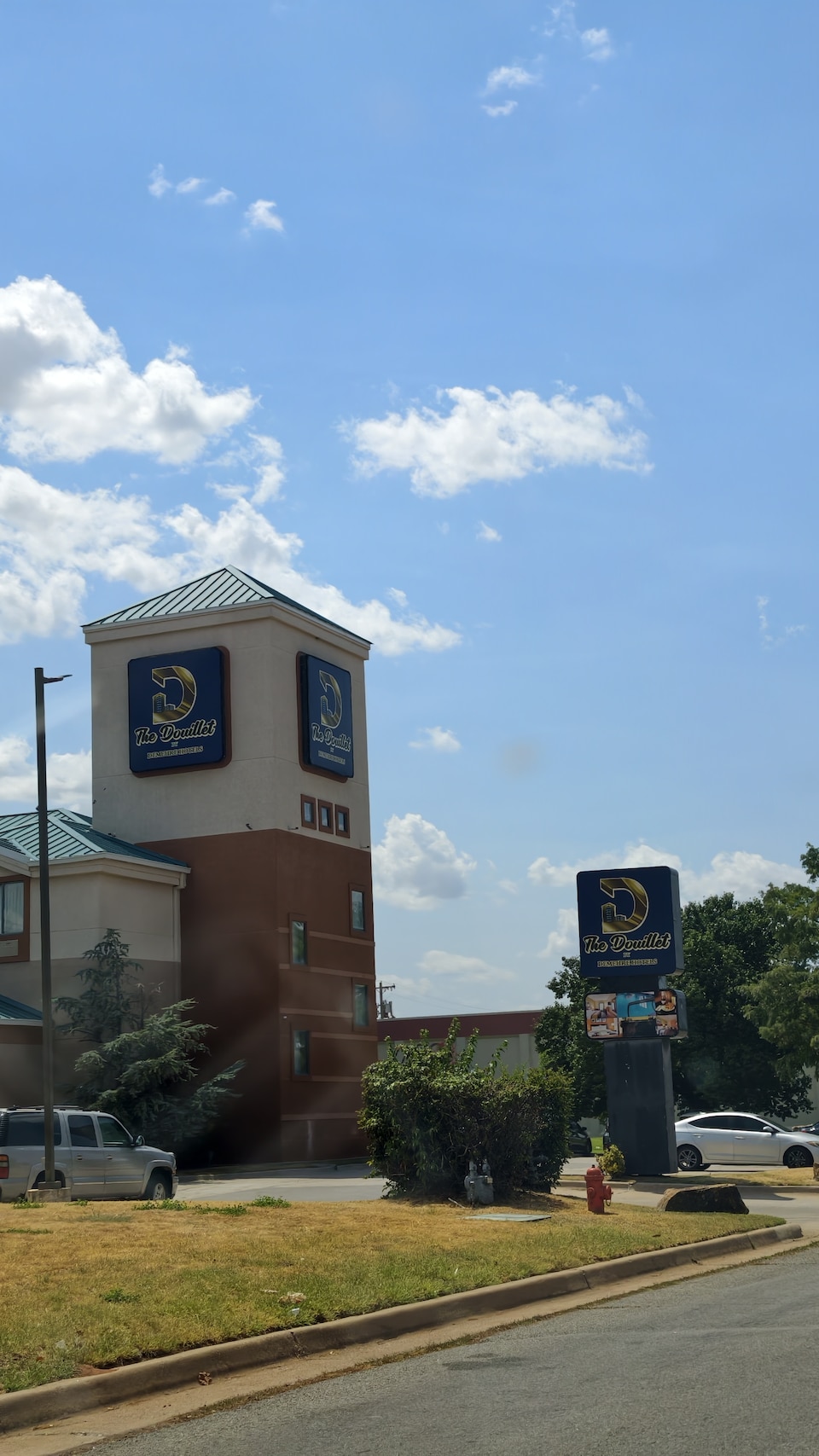 The Douillet By Demeure Hotels, C73108, Oklahoma City OK