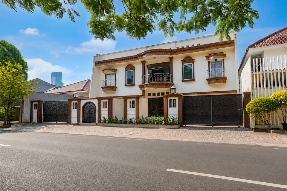 Dancenter Wisma Lamida, East Jakarta, Jakarta