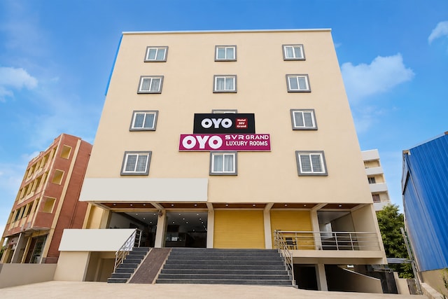 Hotel O SVR Grand Luxury Rooms 