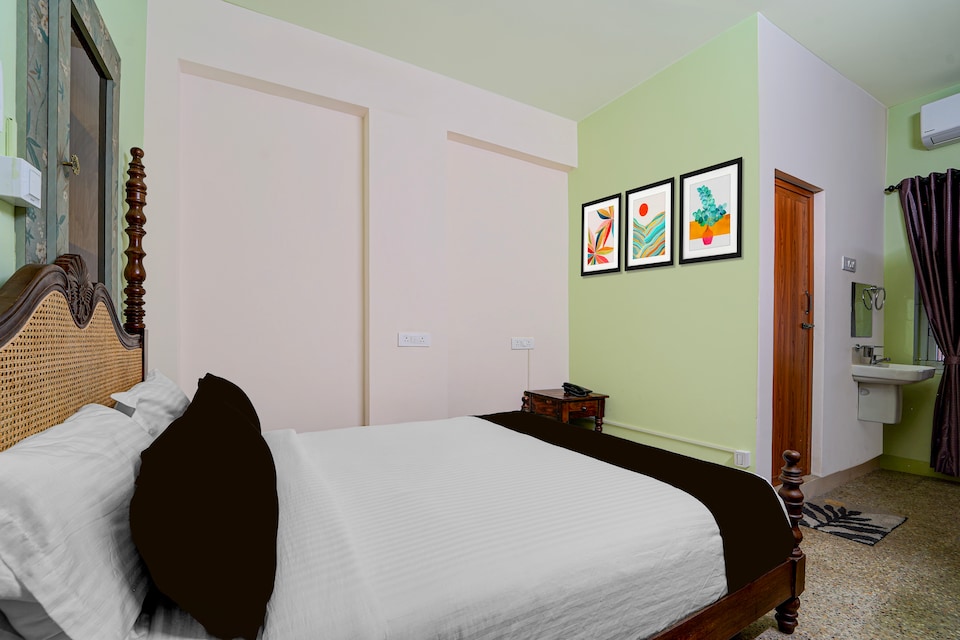 Townhouse Peelamedu Road Coimbatore, Avinashi Road Coimbatore, Coimbatore